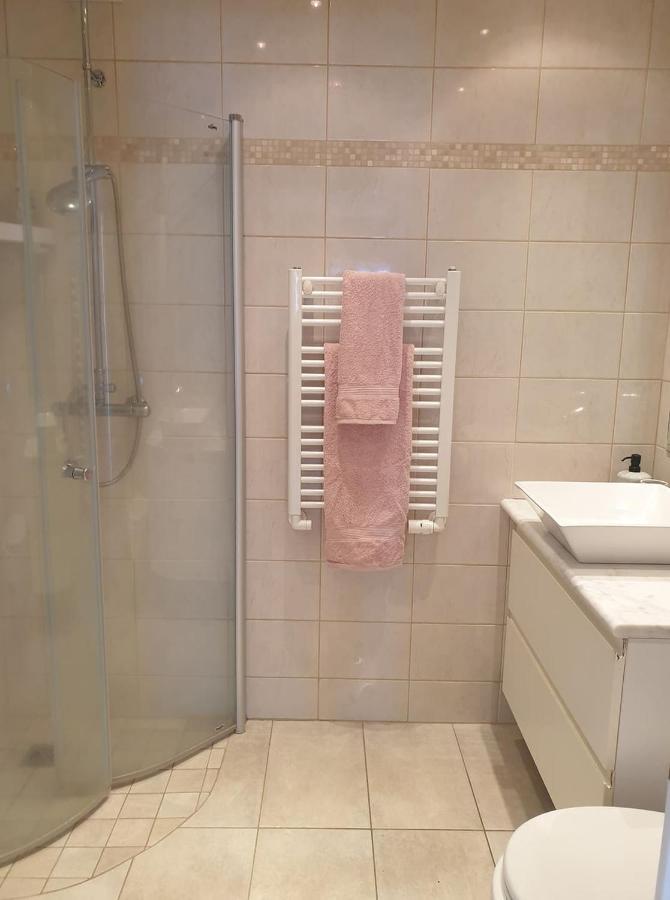 Ibuth Meth Gott Andrumsloft Akureyri Zewnętrze zdjęcie